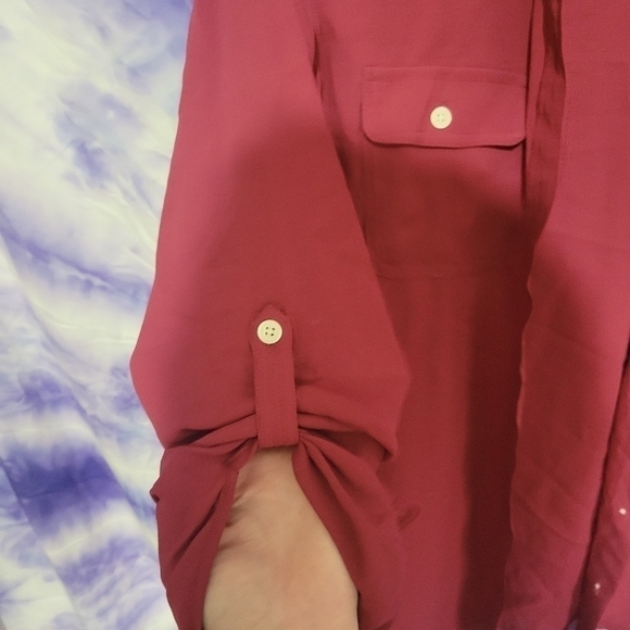 NWOT Women's Maroon Button Up Blouse Long Sleeve Size Small - Picture 3 of 11